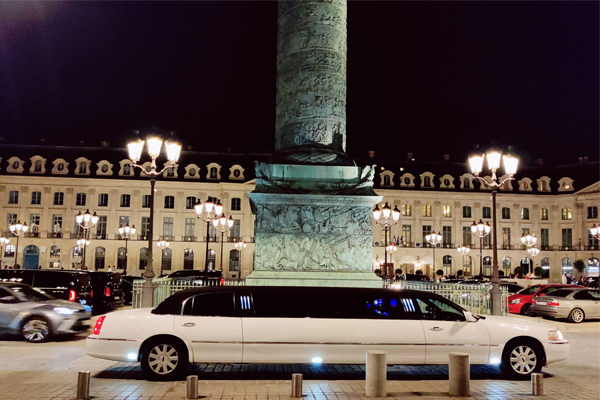 location de limousine à Paris : Limousine-Lincoln-Town